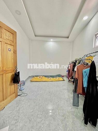 CHO THUÊ NHÀ NGUYÊN CĂN 4PN-3WC-2ST NGAY CHỢ PHẠM VĂN HAI
