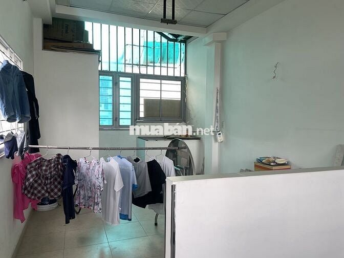 Xuất ngoại bán nhà phong thuỷ nở hậu 45m trung tâm q10 hẻm xe Tô Châu