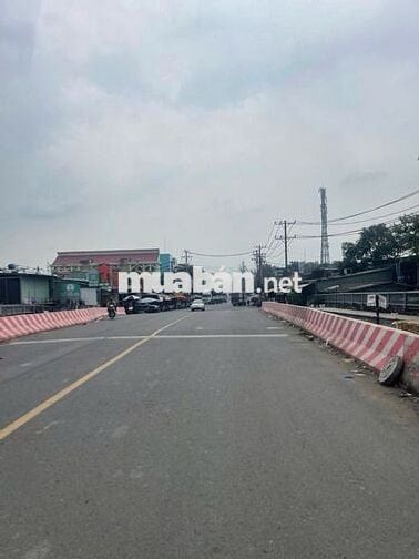 BÁN NHÀ XƯỞNG 3000M2-GIÁ 12 TỶ-KCN LÊ MINH XUÂN-BÌNH CHÁNH-GIÁ TỐT