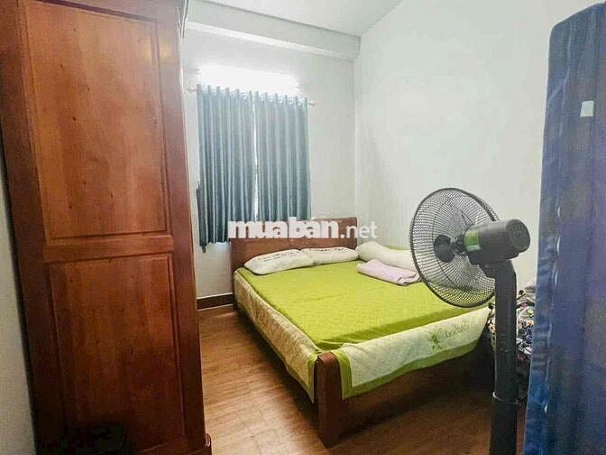 Nhà shr 5,5x16m 1 trệt 2lầu 3pn 2wc hẻm xe hơi Gần Chợ Thới Tứ