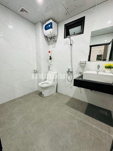 CHO THUÊ CĂN HỘ PHỐ TRUNG KÍNH OTO ĐỖ FULL NỘI THẤT NHÀ VIP 