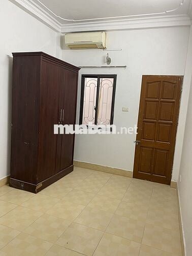 Cho thuê nhà nguyên căn ngõ 281 Trương Định, Hoàng Mai, Hà Nội