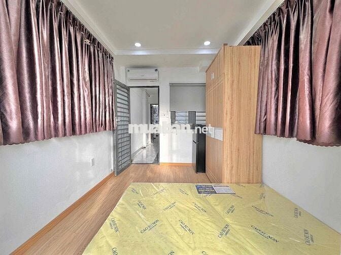 PENTHOUSE NGUYÊN TẦNG 40m2 VỚI BAN CÔNG RỘNG NGUYỄN HỒNG ĐÀO TÂN BÌNH