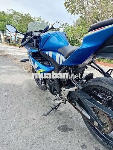 Suzuki GSXR huyền thoại