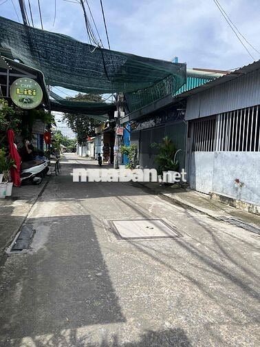 NHÀ 3,3 TỶ NGUYỄN THỊ HUỆ SAU BX AN SƯƠNG NHÀ SÁT MẶT TIỀN XE TẢI CHẠY