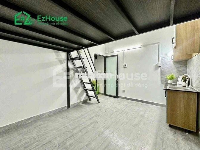Cho Thuê Phòng Gác Giá Rẻ Rộng 30m2 Thoáng Mát Gần Đh Văn Hiến Tân Phú