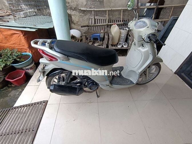 Mình cần bán xe phony,máy rất êm.