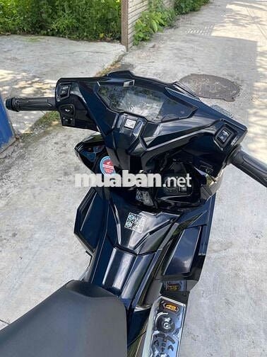 Cần bán ab 2024 1 chủ zin hết cả xe