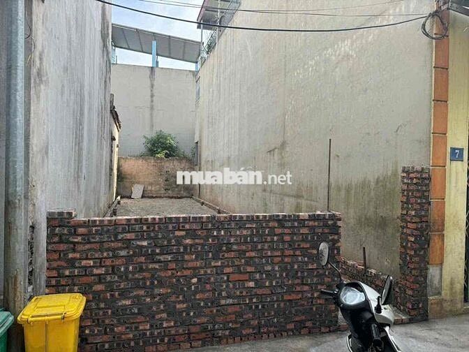 bán đất trung thôn- đối diện cổng vin cổ loa, cầu tứ liên chỉ 200m bán đất trung thôn- đối diện cổng vin cổ loa, cầu tứ liên chỉ 200m