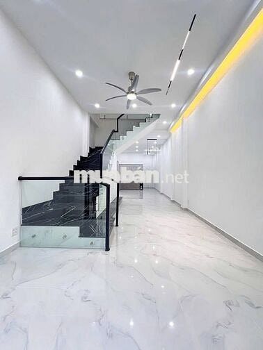 NHÀ 1 TRỆT 1 LẦU 100M2 SỔ RIÊNG NẰM GẦN CHỢ THẠNH PHÚ