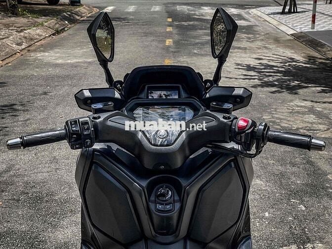 Cần bán Yamaha Xmax300, có nhận giao lưu xe.