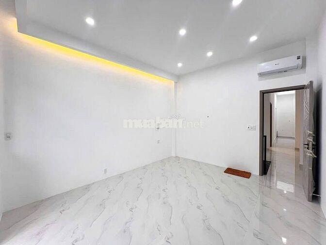 NHÀ 1 TRỆT 1 LẦU 100M2 SỔ RIÊNG NẰM GẦN CHỢ THẠNH PHÚ