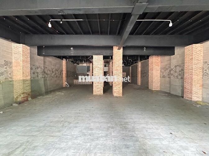 Nhà bự chà bá Nguyễn Đình Chiểu Q1. Ngang lên đến 6m nhưng giá chỉ...