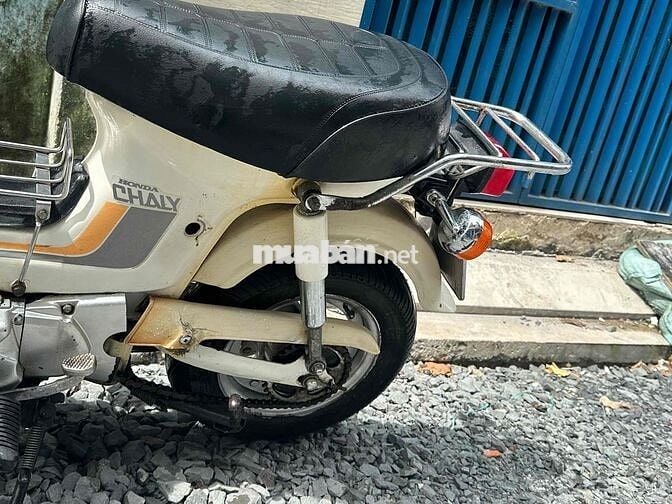 Xe Charlie như hình máy móc êm đè nhẹ là đi