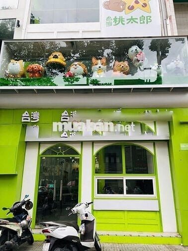 Hàng mới khan hiếm - Tâm điểm chú ý - Nguyễn Tri Phương Q10 rất đẹp !!