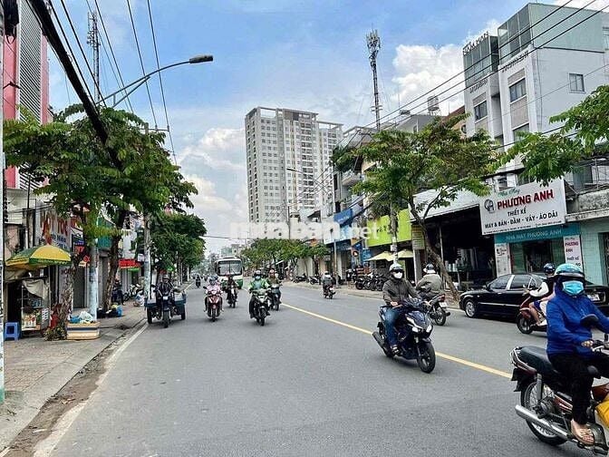 Cho thuê toàn nhà làm VP cty phòng khám spa MT đường Đặng Văn Bi