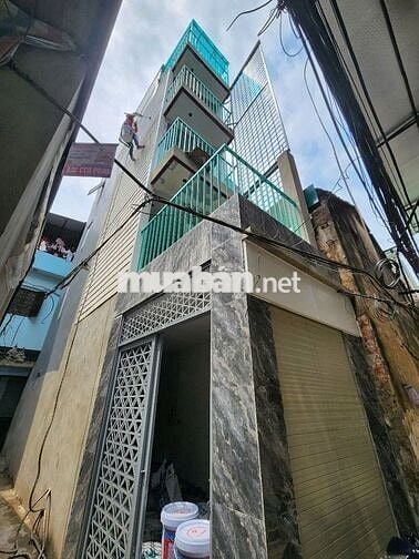 Bán Nhà Trương Định 26M x 5T Giá 4,99 Tỷ. Lô góc, 2 thoáng, 30m ra phố