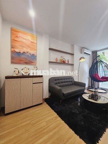 Bán Nhà Trương Định 26M x 5T Giá 4,99 Tỷ. Lô góc, 2 thoáng, 30m ra phố