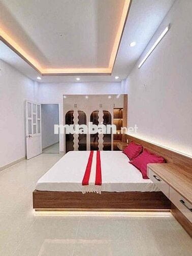 Đường Xe Hơi 7m thông - Nhà Đúc 3 Tầng - DT: 4x15 (60m2) - Cạnh Ngã