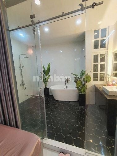 ⭐️Nhà DT:4x17m đẹp Cao cấp hẻm Lê Đức Thọ, P16.