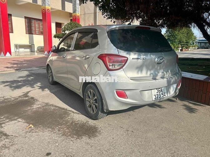 Hyundai i10 2014 1.0 MT - Bản đủ