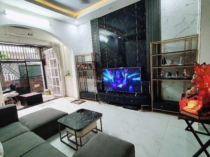 ⭐️Nhà DT:4x17m đẹp Cao cấp hẻm Lê Đức Thọ, P16.