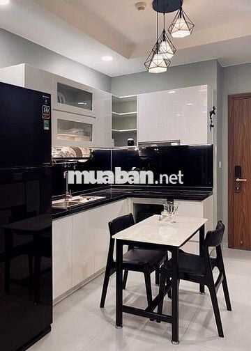 Cho thuê căn hộ 2PN,1WC, Gần Trung Tâm, Full Nội Thất
