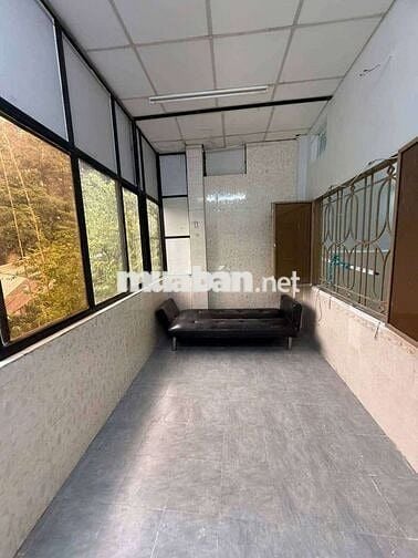 Chỉ 8,5 triệu nhà 2PN DTSD 54m2, hẻm rộng Nơ Trang Long, p12 BT.