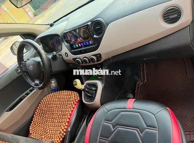 Hyundai i10 2014 1.0 MT - Bản đủ