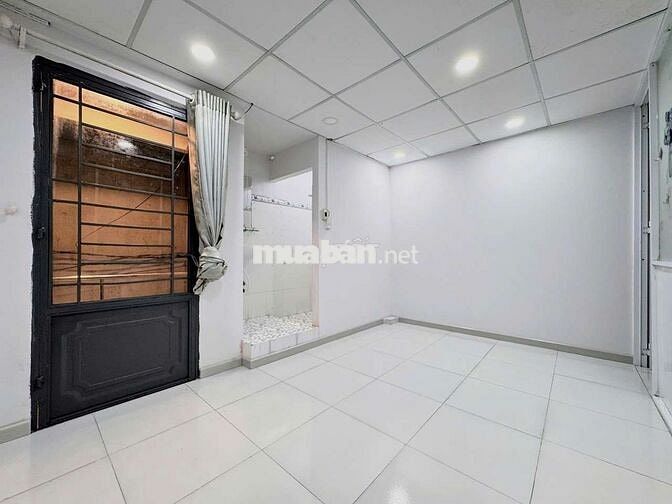 ĐỐI DIỆN TÂN PHÚ - NHÀ 3 TẦNG ĐƯỜNG 5D P.BHHA 2PN 2VS CHỈ 2,55TỶ (TL)