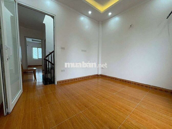 Bán nhà Bến Phà Bà Triệu, ở luôn, mở đường cạnh nhà