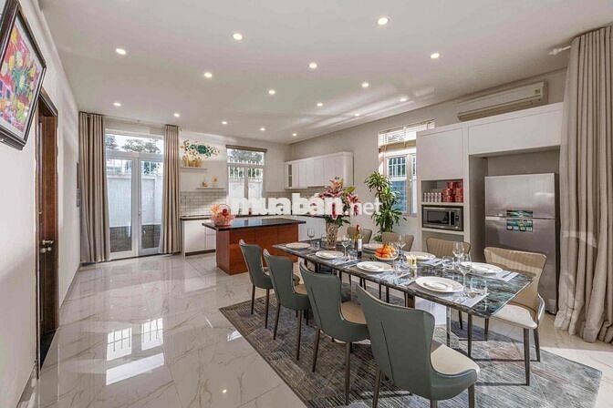 🔴 (NCC) CHO THUÊ VILLA 3 TẦNG 300m² SÁT BIỂN PHẠM VĂN ĐỒNG, SƠN TRÀ  •