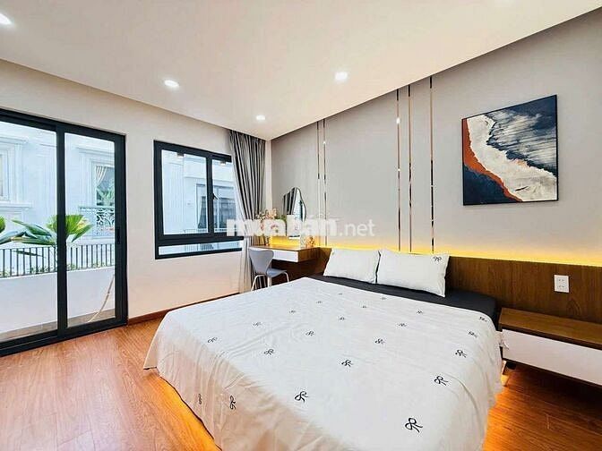 Cho thuê Siêu phẩm 4pn 5wc, Full Nội Thất, Phạm Văn Chiêu p8 Gò vấp