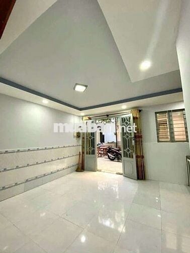 Bán nhà sổ riêng, 2 tỷ 150tr, dt 4,5 x 5, Nguyễn ảnh thủ,Q12