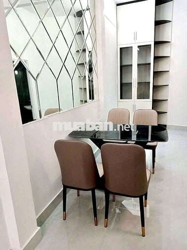 NHÀ ĐẸP VỊ TRÍ VÀNG - TÔ KÝ - QUẬN 12