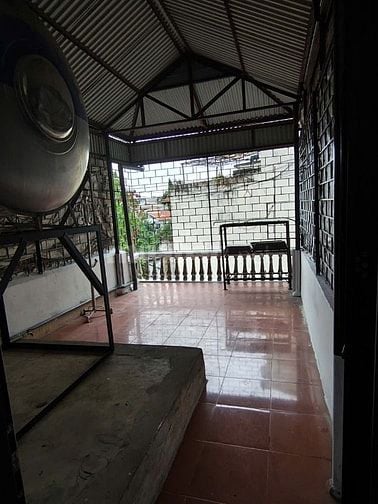 Cho thuê nhà 3 tầng full nội thất, 100m ô tô, 12triệu, gần 103