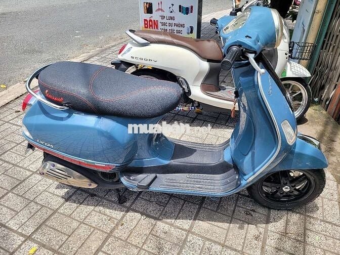 Piaggio Vespa biển 67