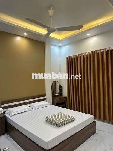 CHDV - CCMN GẦN PHỐ - 9 PHÒNG KHÉP KÍN THANG MÁY - NHIỀU TIỆN ÍCH-