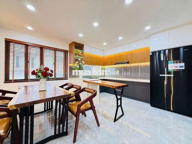 Cho thuê Siêu phẩm 4pn 5wc, Full Nội Thất, Phạm Văn Chiêu p8 Gò vấp