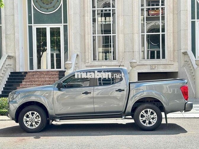 Nissan Navara 2023 EL 2.3 AT 2WD - 48000 km