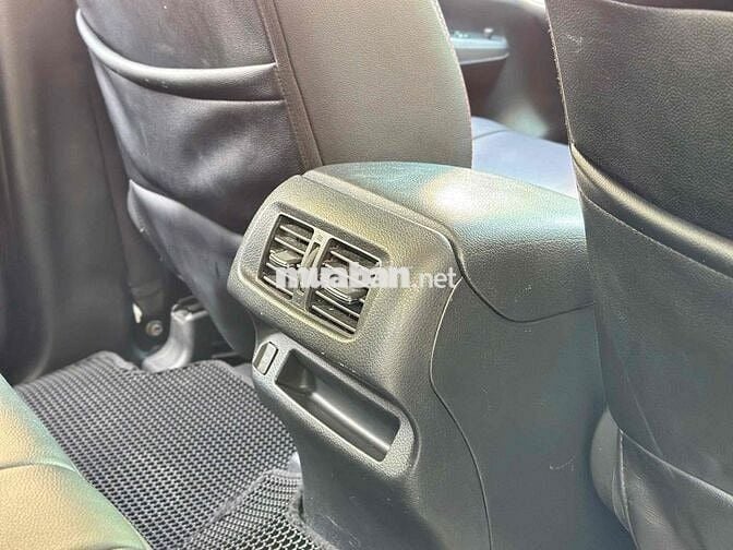 Nissan Navara 2023 EL 2.3 AT 2WD - 48000 km