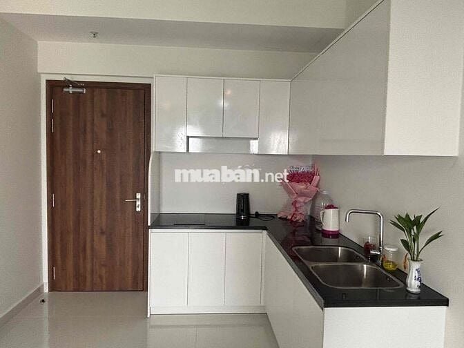 Cho thuê căn hộ tầng cao, chung cư mới bàn giao