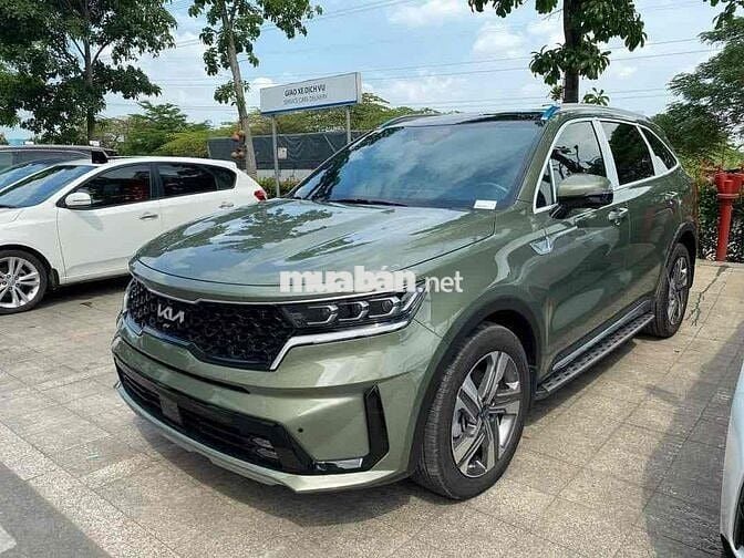 KIA SORENTO 2.2D PREMIUM 2025 | MÁY DẦU | Xanh Rêu