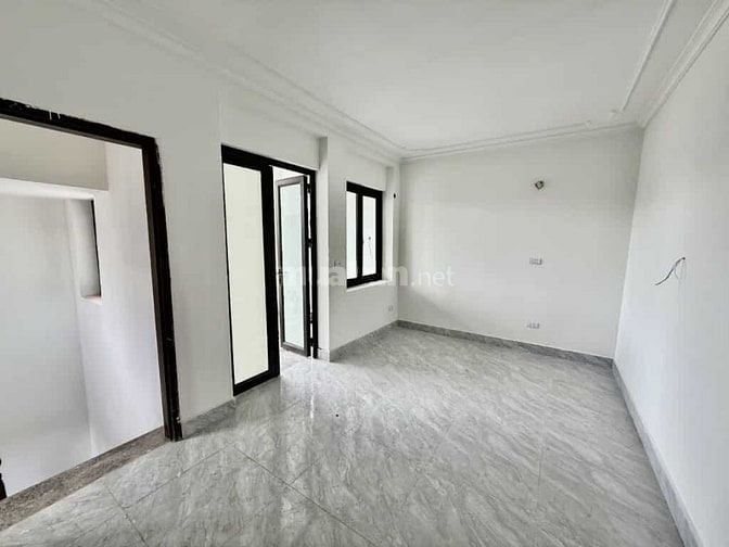 Cực hiếm. Chính chủ cần bán lô góc 2 thoáng vĩnh viễn Phố Trần Cung
