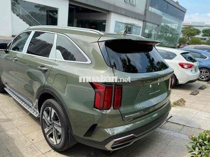 KIA SORENTO 2.2D PREMIUM 2025 | MÁY DẦU | Xanh Rêu