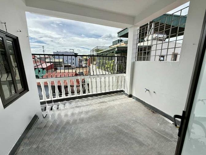 Cực hiếm. Chính chủ cần bán lô góc 2 thoáng vĩnh viễn Phố Trần Cung