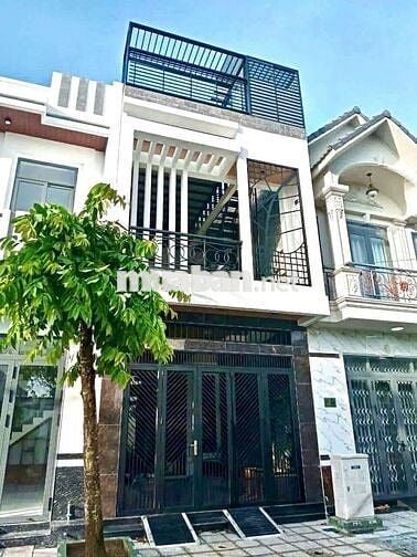 CHO THUÊ NHÀ
TRỆT 1 LẦU & SÂN THƯỢNG - KDC PHÚ AN