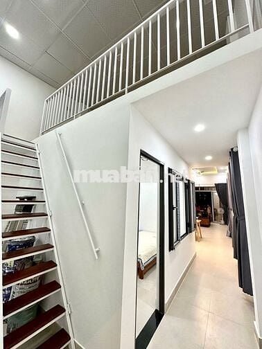 Cần bán nhà đẹp mặt tiền đường 7m5 lề 3m5