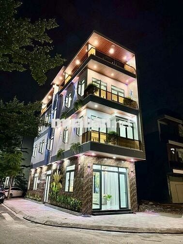 Siêu phẩm góc 2 mặt tiền – Nhà phố tại trung tâm An Phú, TP.HCM