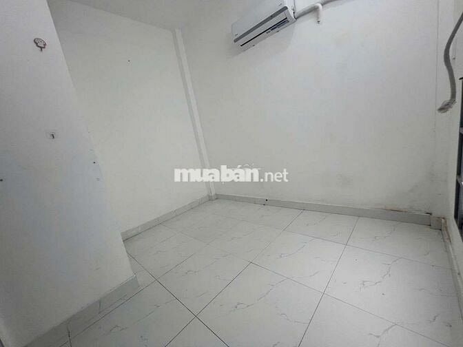 Cho thuê nhà nguyên căn.Đường Thích Quảng Đức.Phường 4.Quận Phú Nhuận
